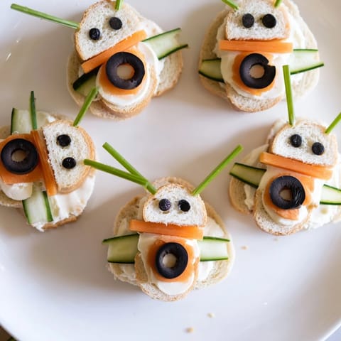 Cute Bee Sandwich Cutouts